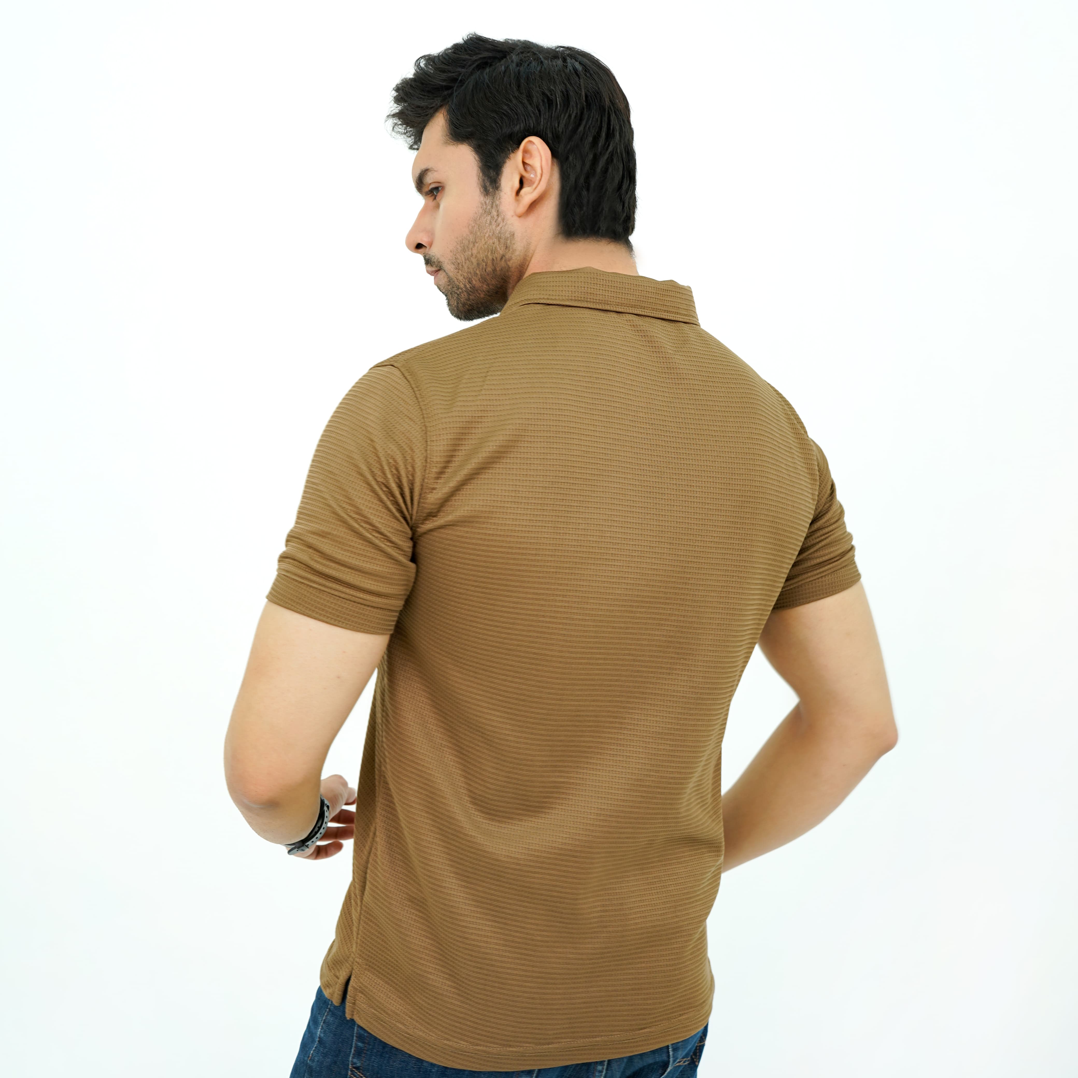 Zaimoon Waffle V-Neck Polo – Brown color