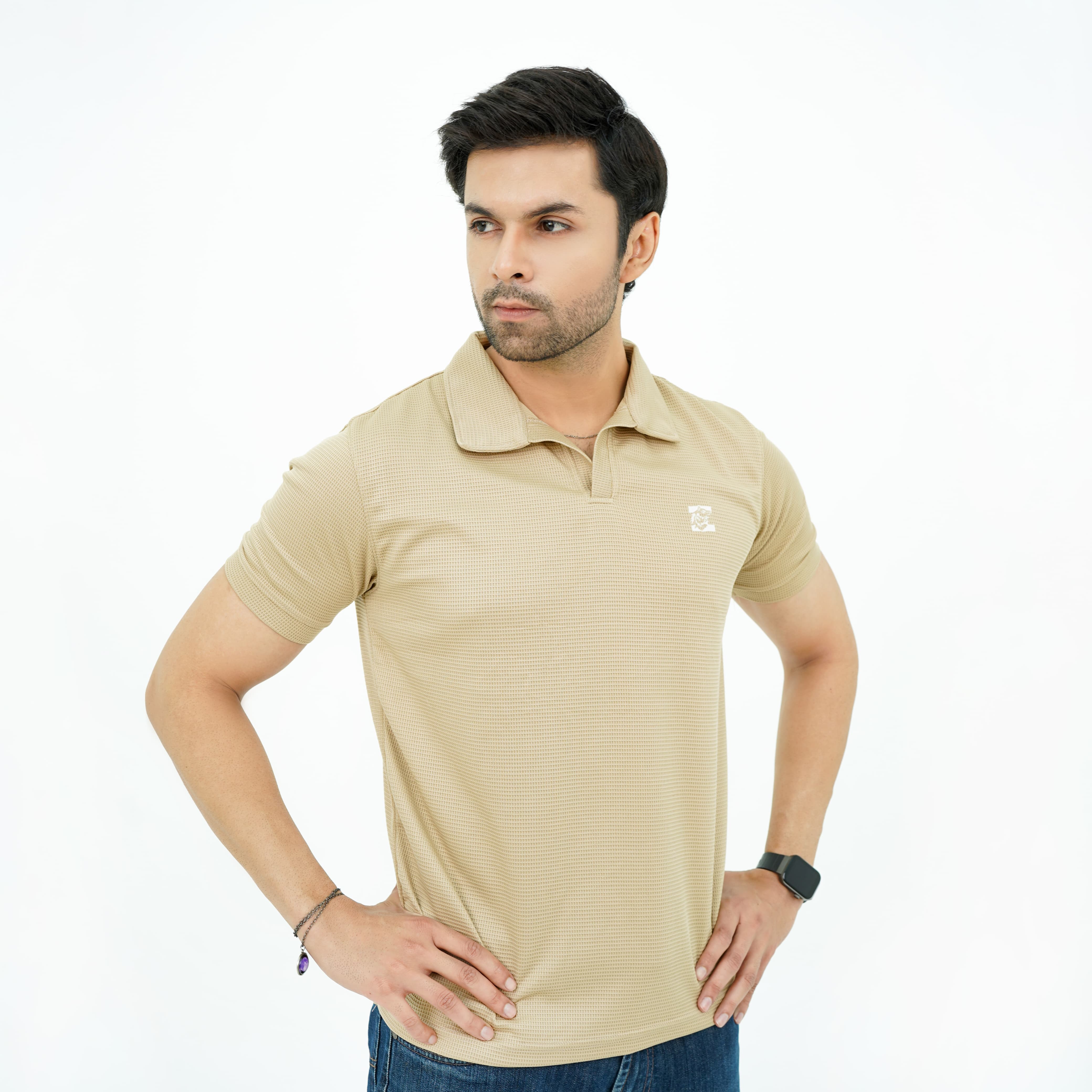 Zaimoon Waffle V-Neck Polo – Beige color
